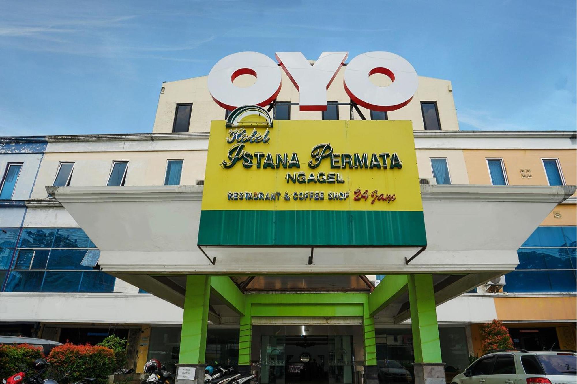 Hotel Istana Permata Ngagel à Sorabaya Extérieur photo
